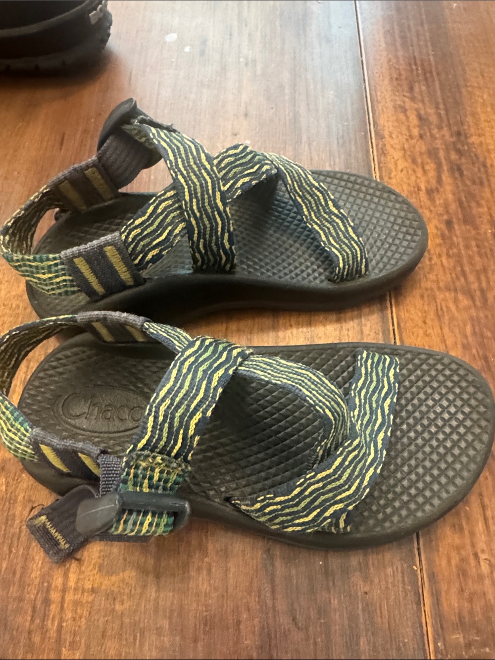 Chaco Kids Sandal in Navy with Yellow Stripes